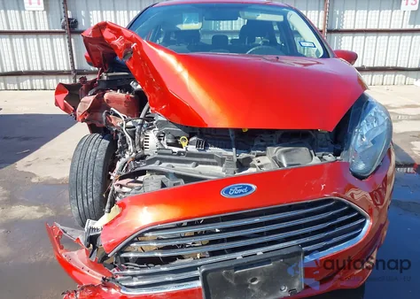 2019 Ford Fiesta Se z USA, uszkodzony, nr VIN 3FADP4BJ6KM142384